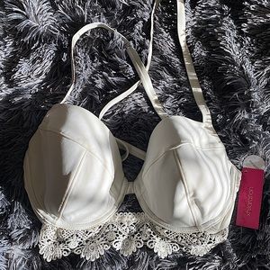 Cute white bikini top